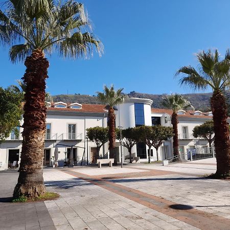 Gt Apartments - New Opening Vibo Valentia Marina Exterior photo